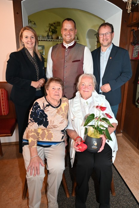 Höfinger_Erna_85