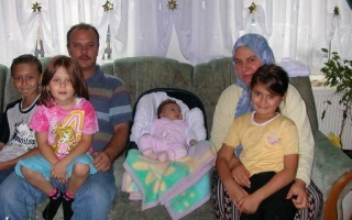 kema_1121170874.jpg