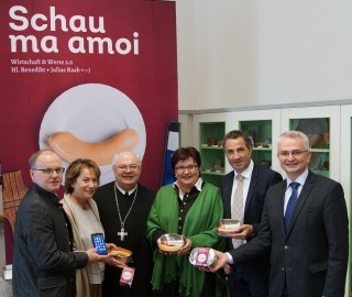 Gruppenbild.jpg