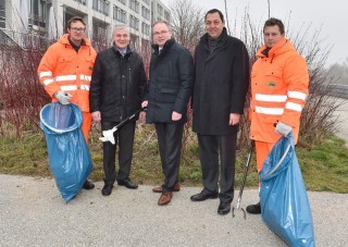 0642PRESSE.JPG