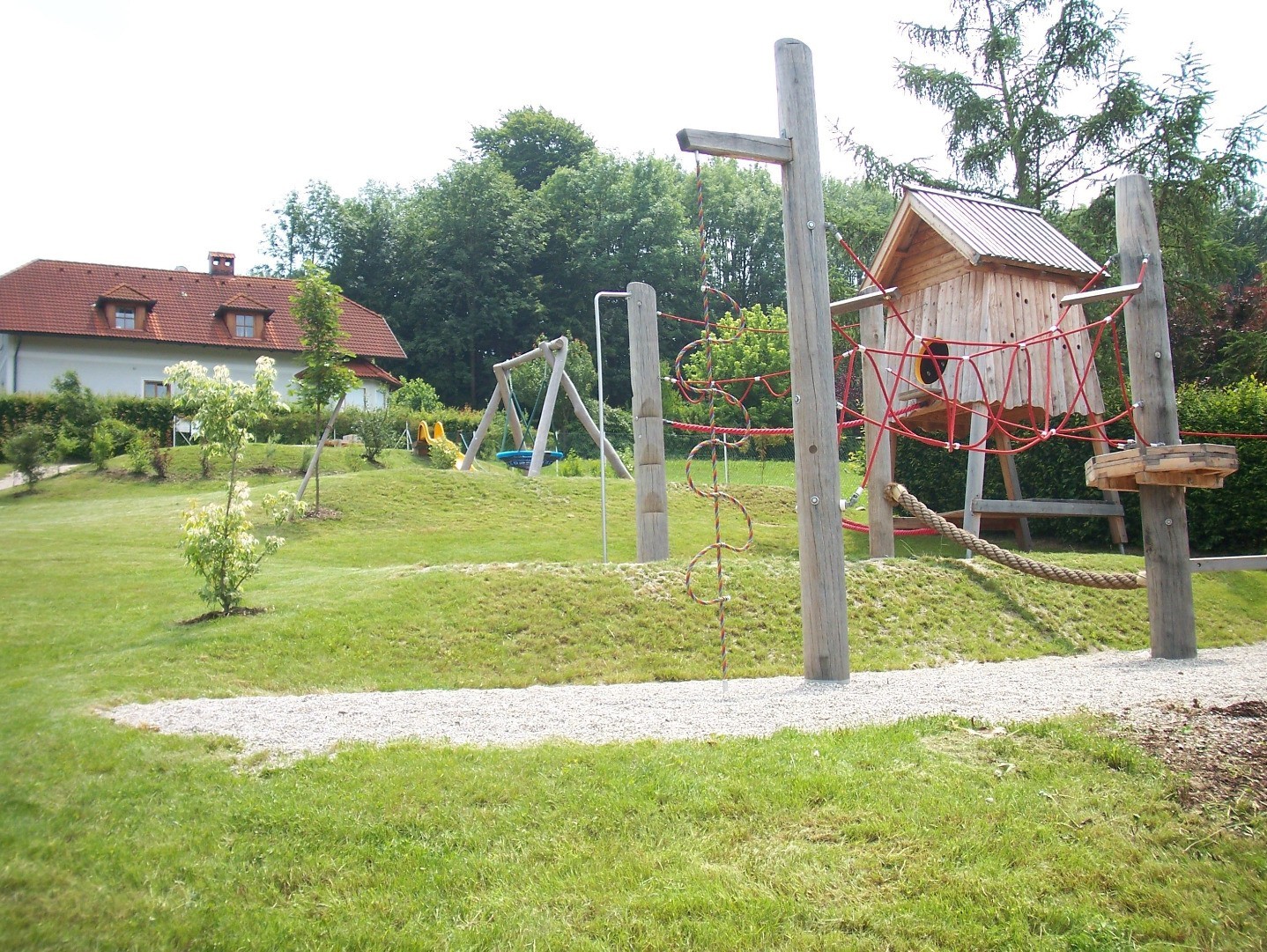 Spielplatz Vestenthal.jpg