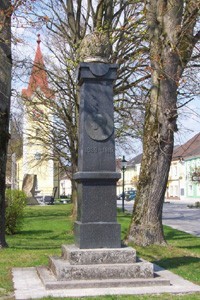 kaiser obelisk.jpg